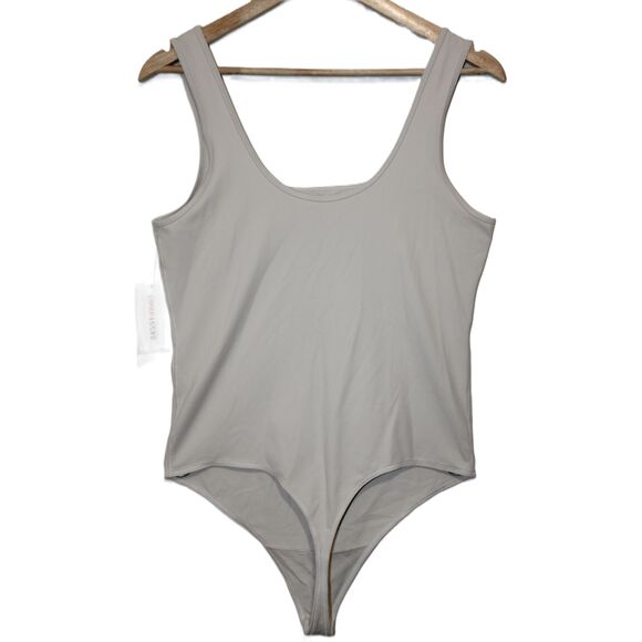 Womens Abercrombie & Fitch Soft A&F Cream Off White Sleeveless Bodysuit Size XL - Picture 2 of 6